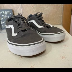 Old School pewter grey and white vans.